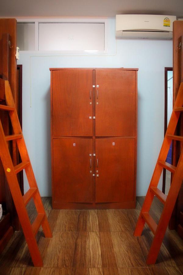 Phangan Barsay Hostel Thongszala Kültér fotó